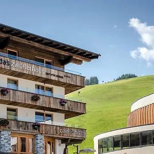 https://hotel-das-zwolferhaus.saalbachhinterglemmhotels.com
