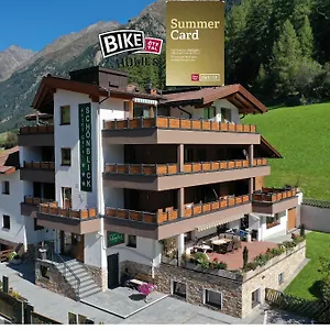 Hotel Garni Schoenblick, Sölden