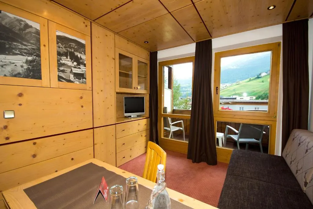Hotel Garni Hainbacherhof Solden