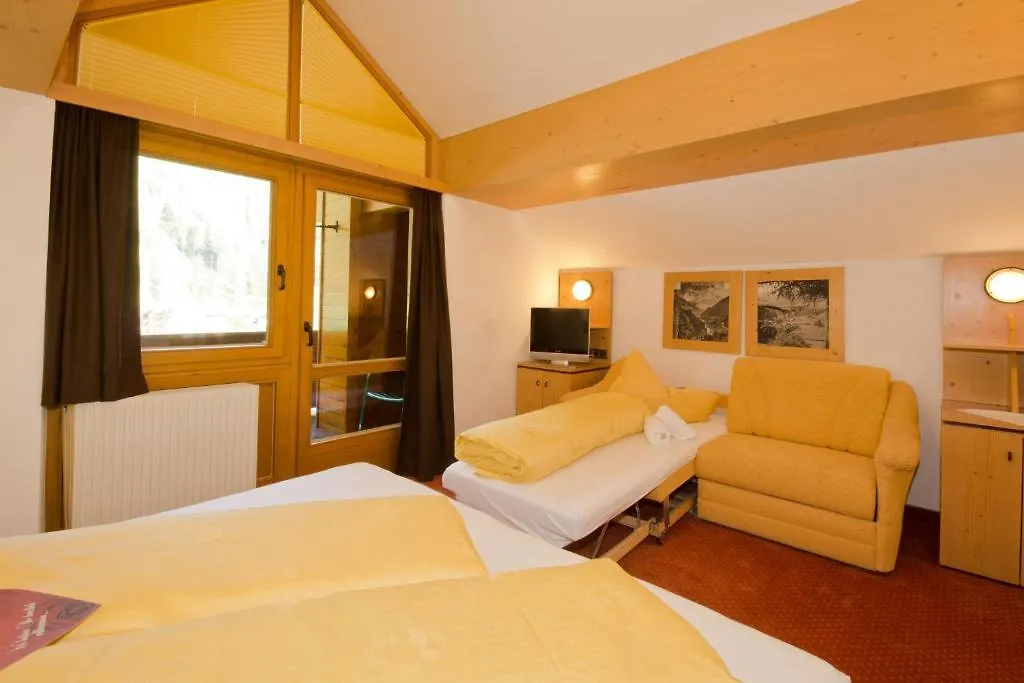 Hotel Garni Hainbacherhof Solden