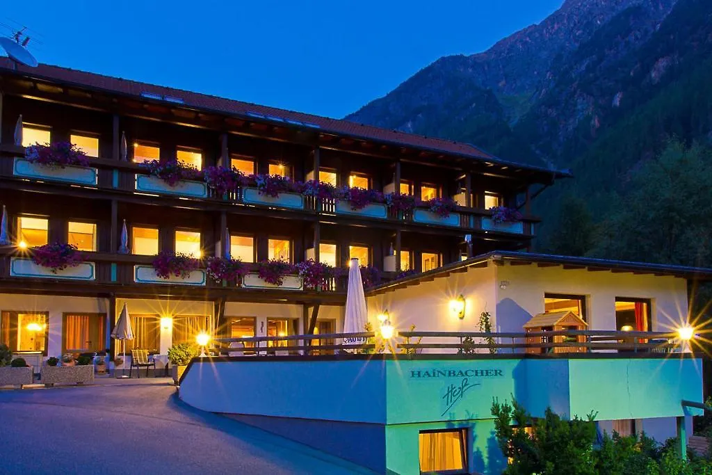 Hotel Garni Hainbacherhof Solden