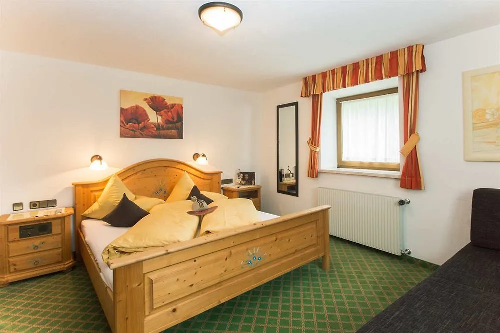 ***  Hotel Garni Hainbacherhof Solden Austria
